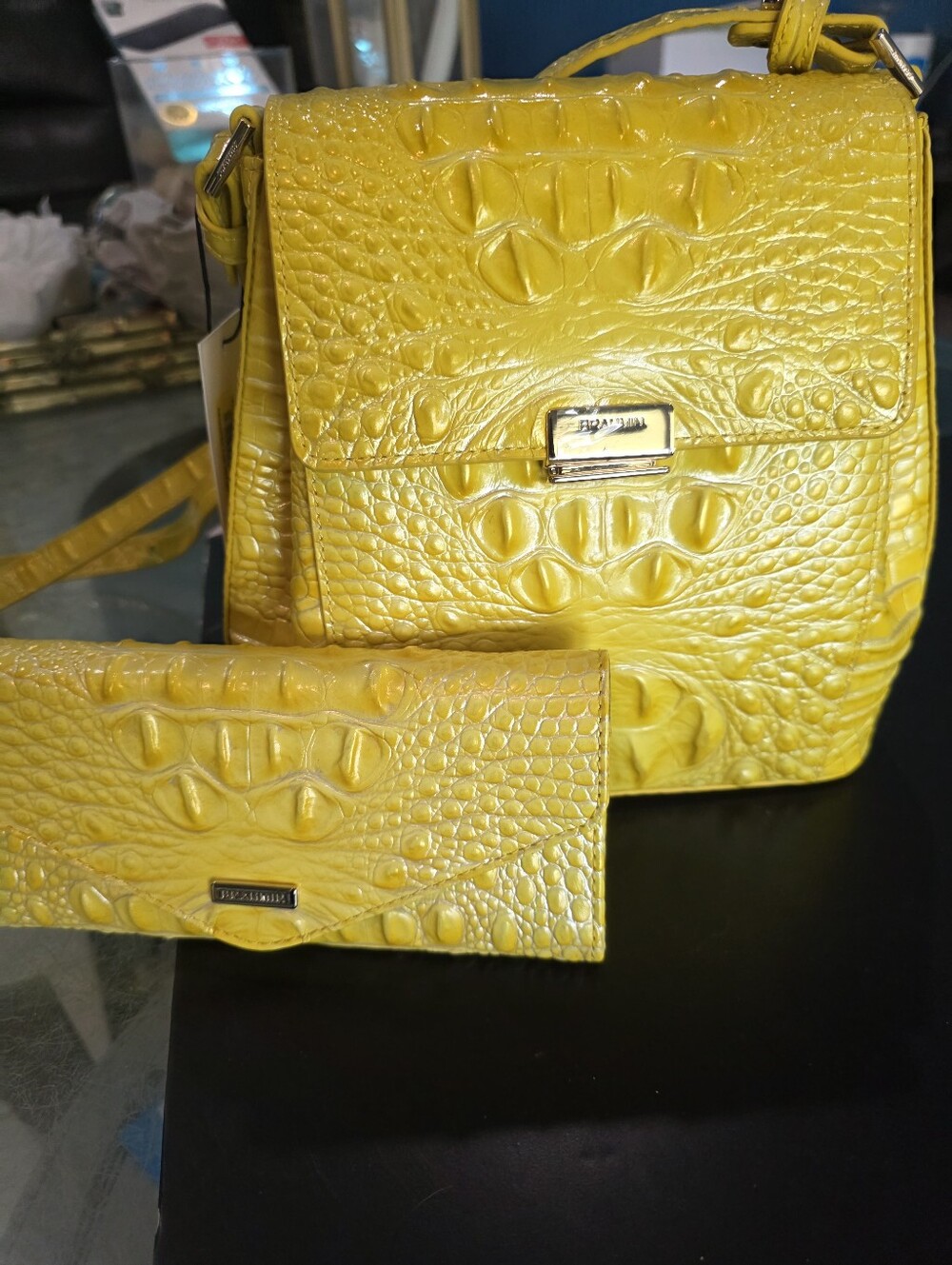 New Brahmin Bright Yellow Croc-Embossed Crossbody Bag & Wallet Set